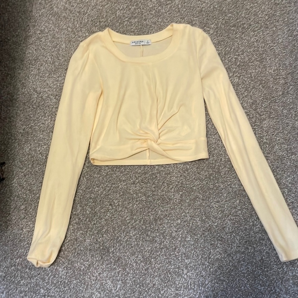 Arizona jean co top, size small